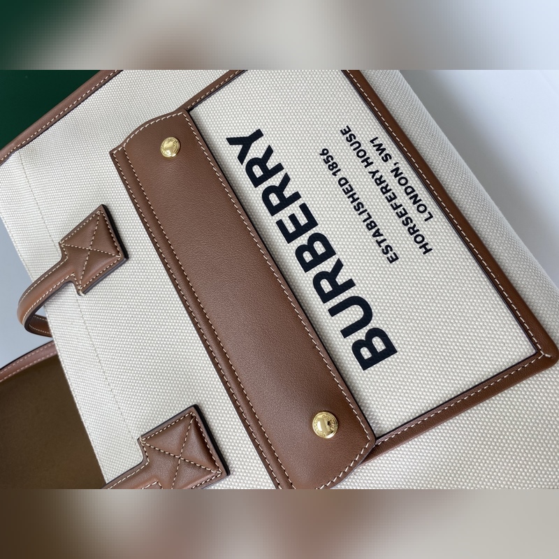 B家雙色帆布拼皮皮革Freya意大利精制托特包，選用緝明線皮革及棉質帆布制成，裝