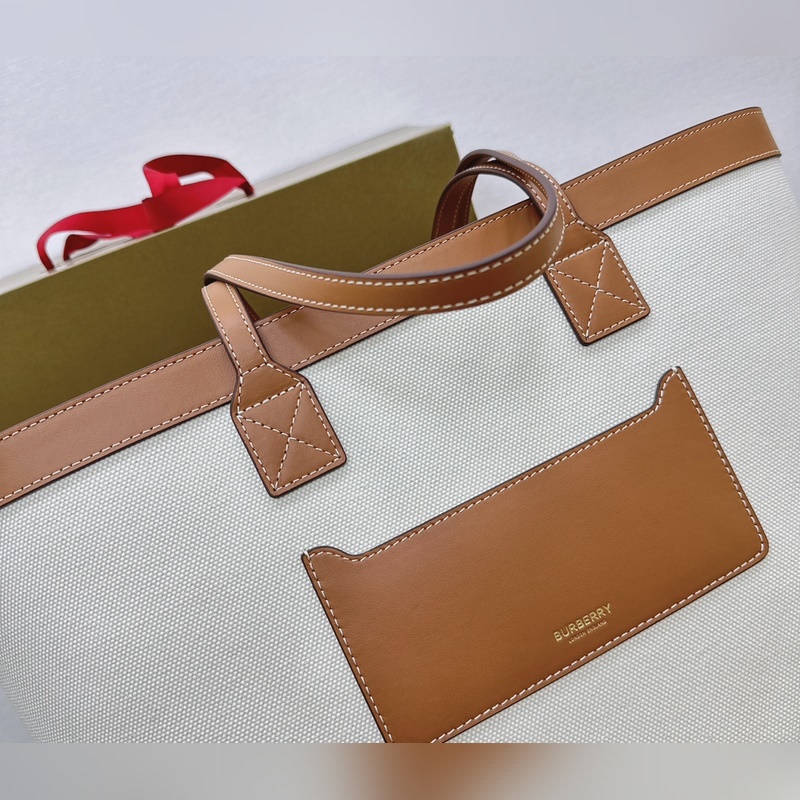 London 托特包複古美膩托特 簡約大氣，實用又乖巧 米色幹淨又耐看 上身滿滿