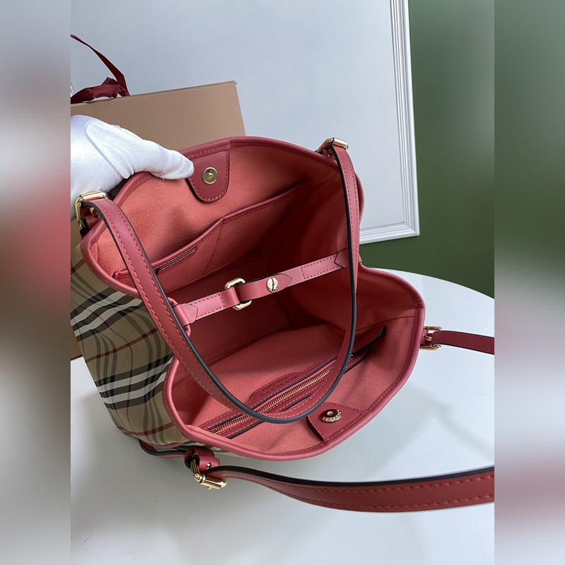 B家隱形戰 馬購物袋 進 口小牛皮配ykk黃銅五金 性價比超高！經典永不落伍的時