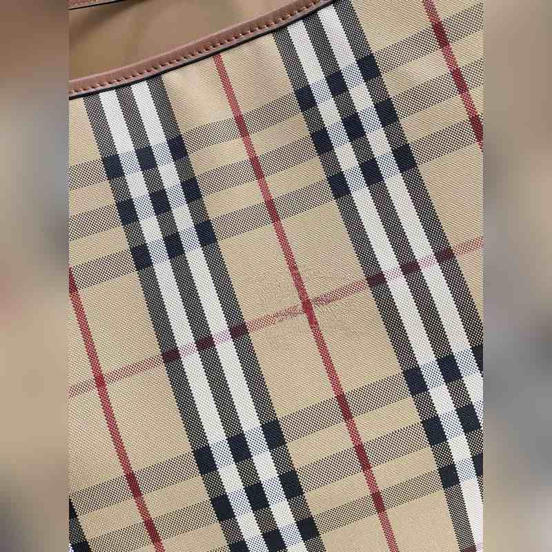 B家隱形戰 馬購物袋 進 口小牛皮配ykk黃銅五金 性價比超高！經典永不落伍的時