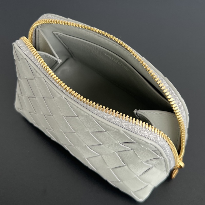 #Bv lntrecciato編織化妝包764044 帶上心愛的化妝包出行叭 采