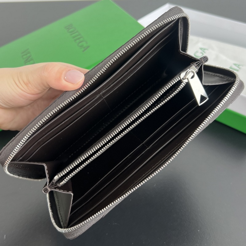 #Bv 男士編織錢包 593217 三種不同顔色牛皮編織制成 柔軟舒適 有質(zhì)感