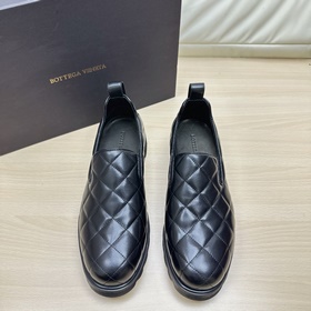 BV*頂級牛貨 Size：39-44(38.45) F家高端頂級牛貨，簡約大氣，