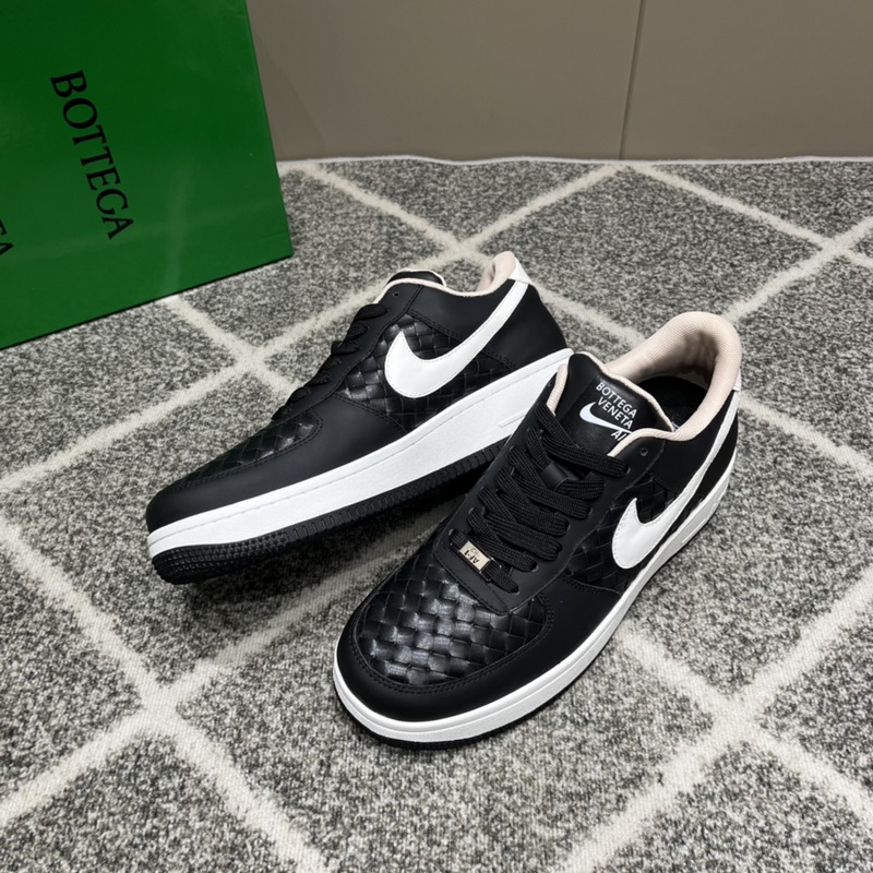 BV X nike聯名男士低幫休閑運動鞋，采用頭層牛皮手工編織工藝，側身聯名Ni