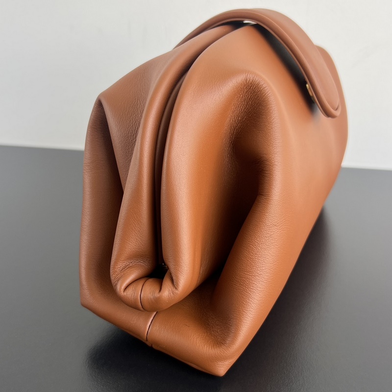 #Bv 新款 Lauren 1980 手拿包 796564 人氣包款 1980年