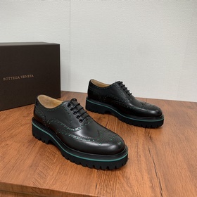 Bottega Veneta/葆蝶家男士Lug系帶鞋 厚底百搭正裝皮鞋 婚宴專用
