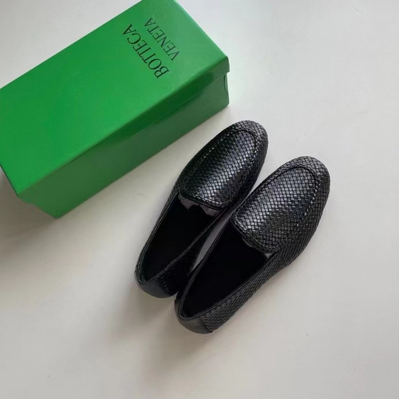 Bv新款 男士Sundy便鞋 intrecciato黑色羊皮革編織便鞋，整鞋羊皮