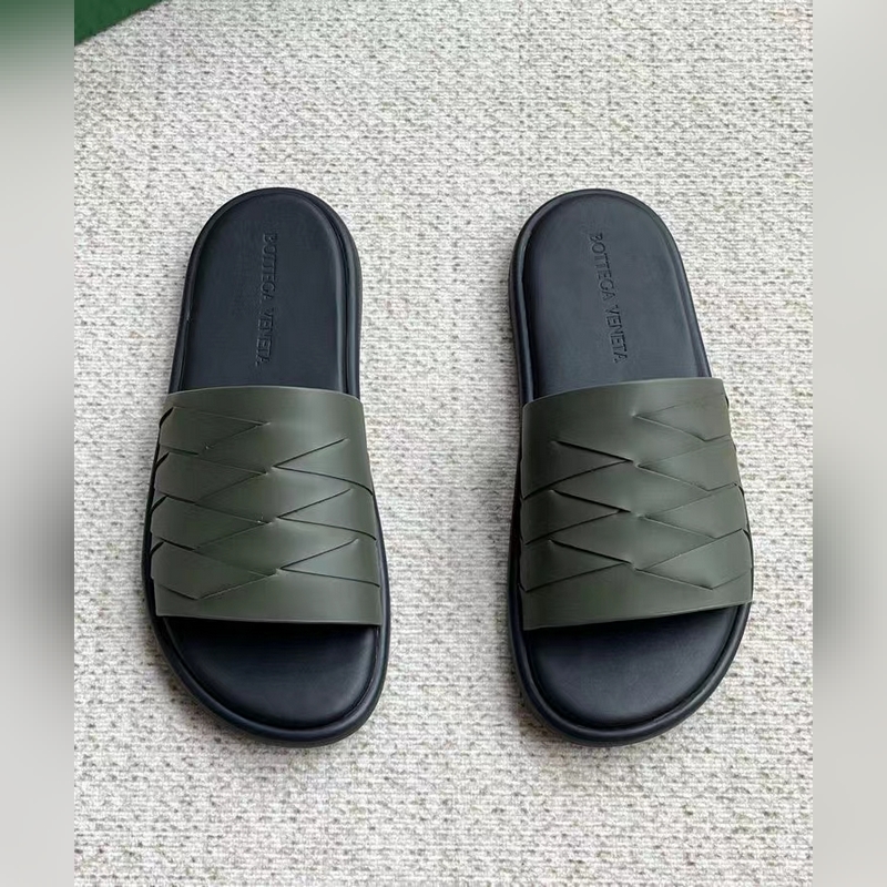 B0TTEGA VENETA (簡稱BV) 男士BAND涼鞋 官網(wǎng)同步 采用進(jìn)口