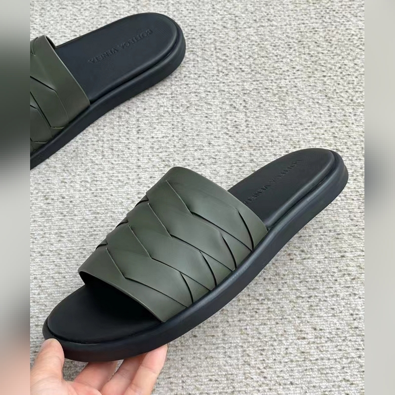 B0TTEGA VENETA (簡稱BV) 男士BAND涼鞋 官網(wǎng)同步 采用進(jìn)口