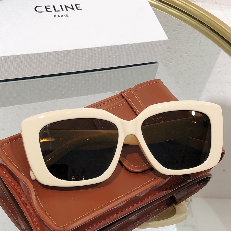 高版celine2026 凹造型 celine：CL4S216U：奶白色