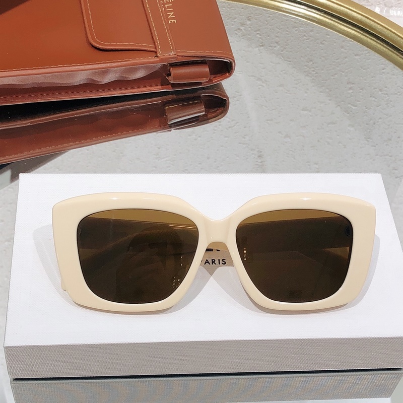 高版celine2026 凹造型 celine：CL4S216U：奶白色