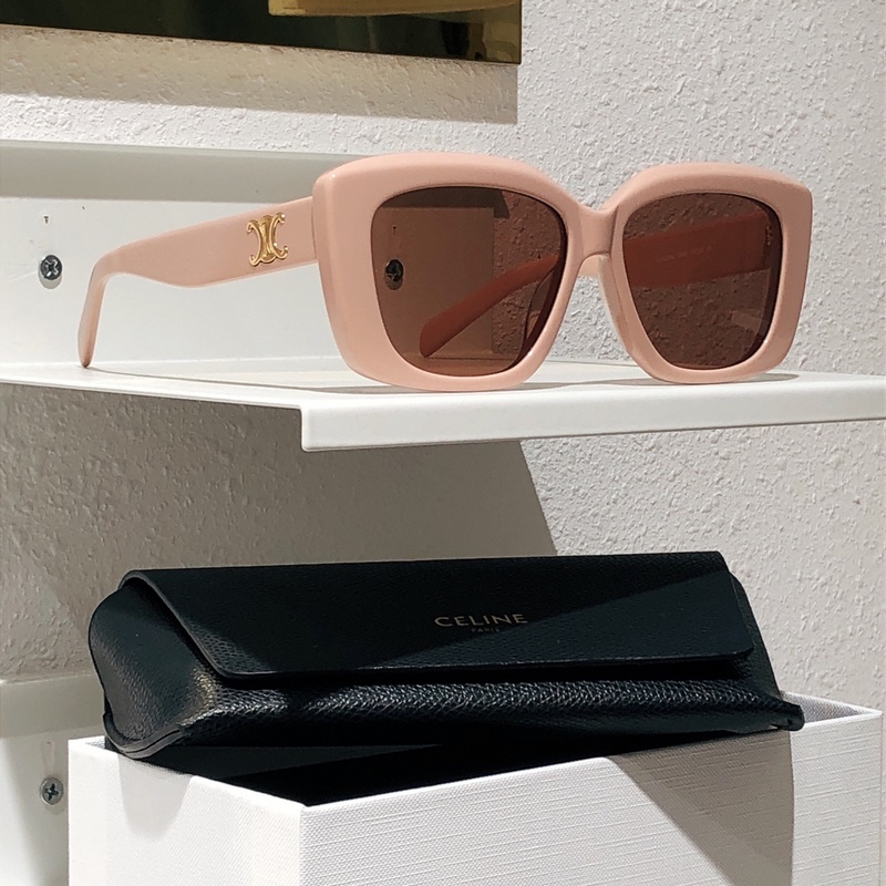 認(rèn)準(zhǔn)我家批次高版本，非市場通貨， 鏡片帶蔡司logo，鏡腿帶仿僞碼 celine