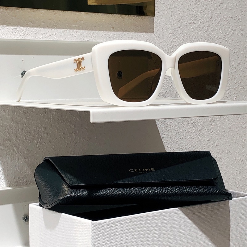 認(rèn)準(zhǔn)我家批次高版本，非市場通貨， 鏡片帶蔡司logo，鏡腿帶仿僞碼 celine