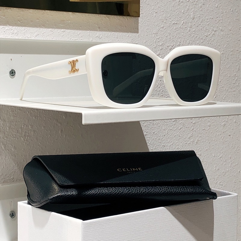 認(rèn)準(zhǔn)我家批次高版本，非市場通貨， 鏡片帶蔡司logo，鏡腿帶仿僞碼 celine