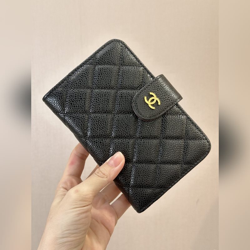 48667 黑金牛！ 款款都是CHANEL櫃上人氣超高的小皮件！