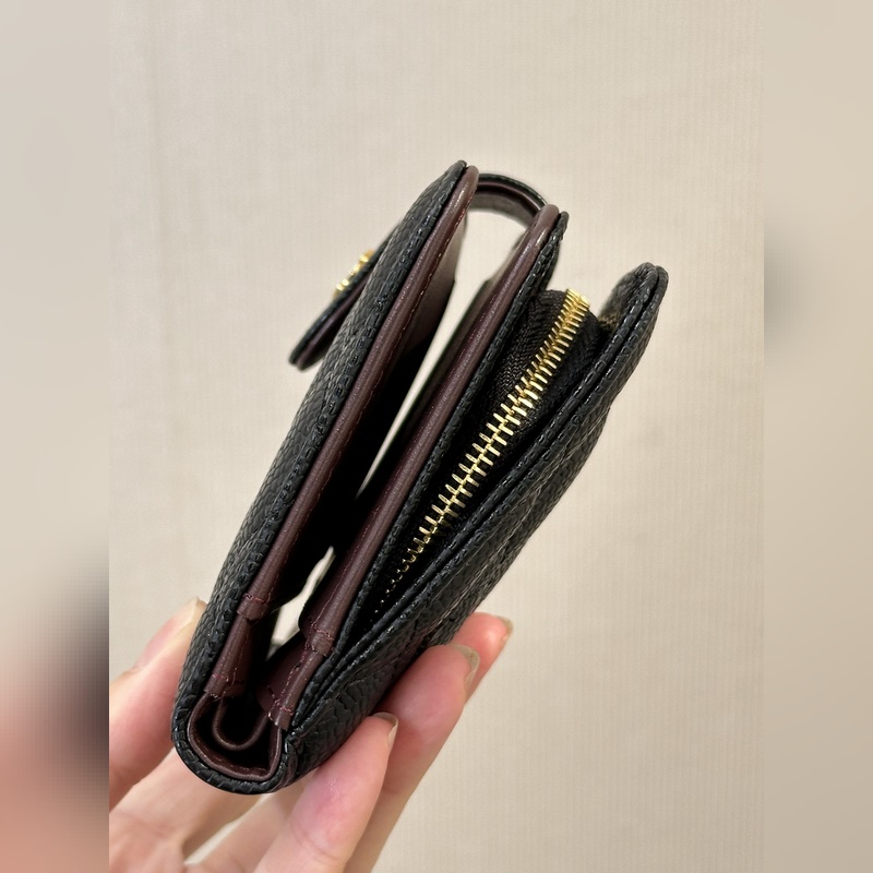 48667 黑金牛！ 款款都是CHANEL櫃上人氣超高的小皮件！