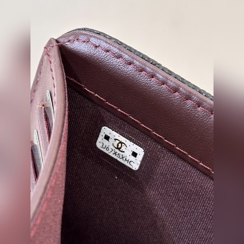 48667 黑金牛！ 款款都是CHANEL櫃上人氣超高的小皮件！