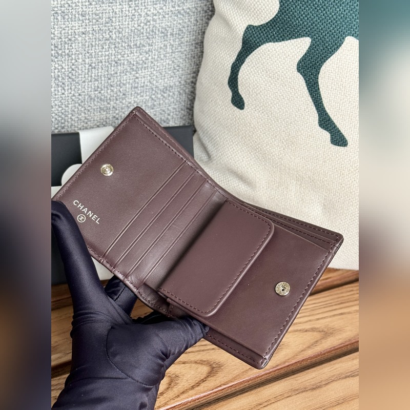 2104新品chanel 對折短錢包到貨 小羊皮制作內裡帶零錢袋 這類錢包超級實