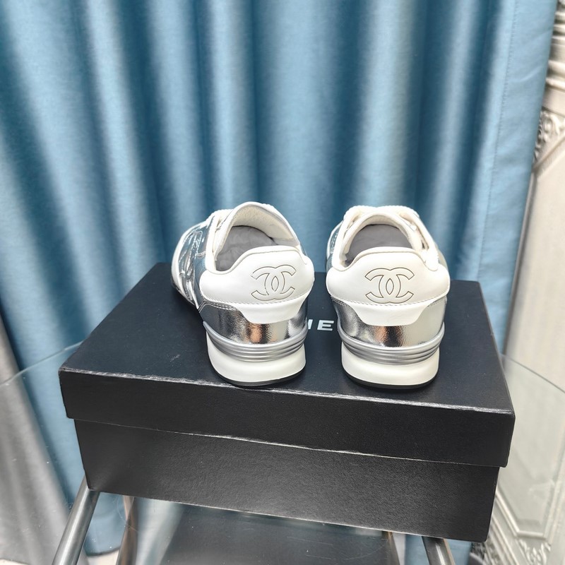 Chanel香奈兒--2026專櫃頂級休閑款運動鞋 這款經(jīng)典設(shè)計 鞋面多種工藝電