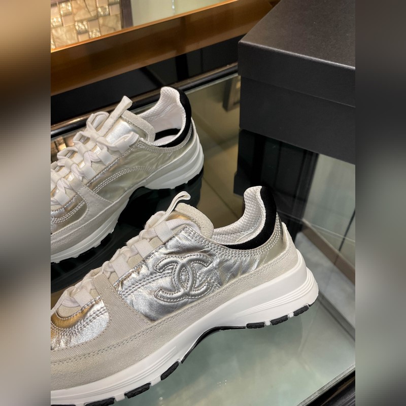 Chanel香奈兒25SS最新款小白鞋 休閑 運動鞋 滑闆鞋 原版購入開發做貨