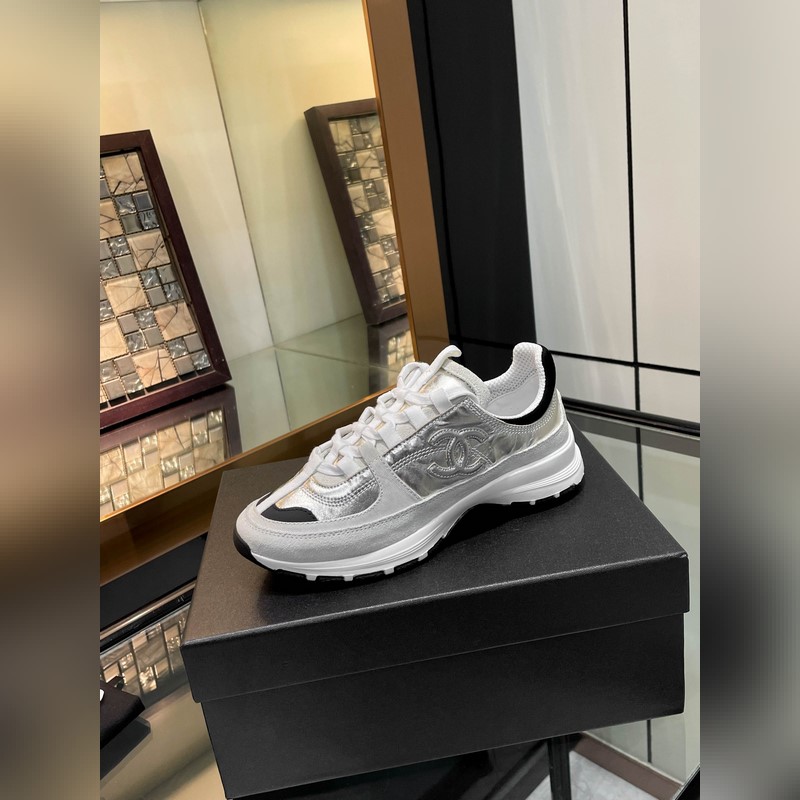 Chanel香奈兒25SS最新款小白鞋 休閑 運動鞋 滑闆鞋 原版購入開發做貨