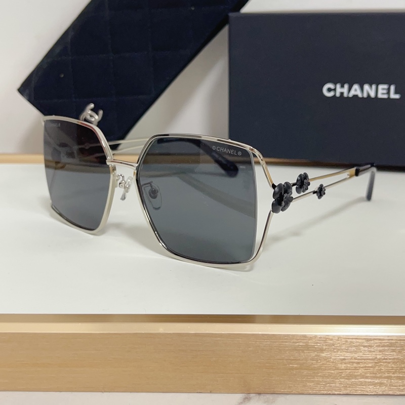 CHANEL MOD：CH5115C Size：62口17-138