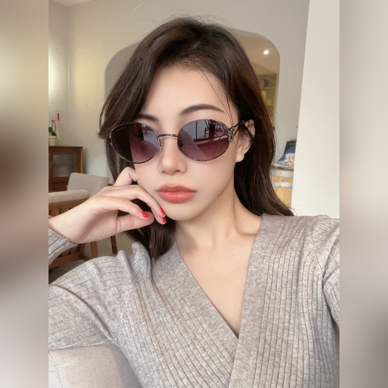 CHANEL 新款 香奶奶 Model ： CH6991 雙C 鏡腿閃鑽logo