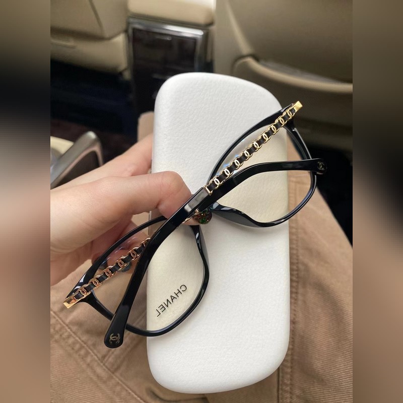 一直在 [CHANEL]香奈兒 CH3408Q標(biāo)志性logo羊皮編織鏡腿 細(xì)框平