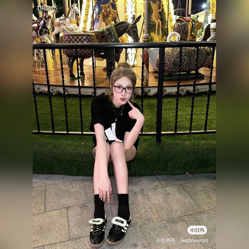 一直在 [CHANEL]香奈兒 CH3408Q標(biāo)志性logo羊皮編織鏡腿 細(xì)框平