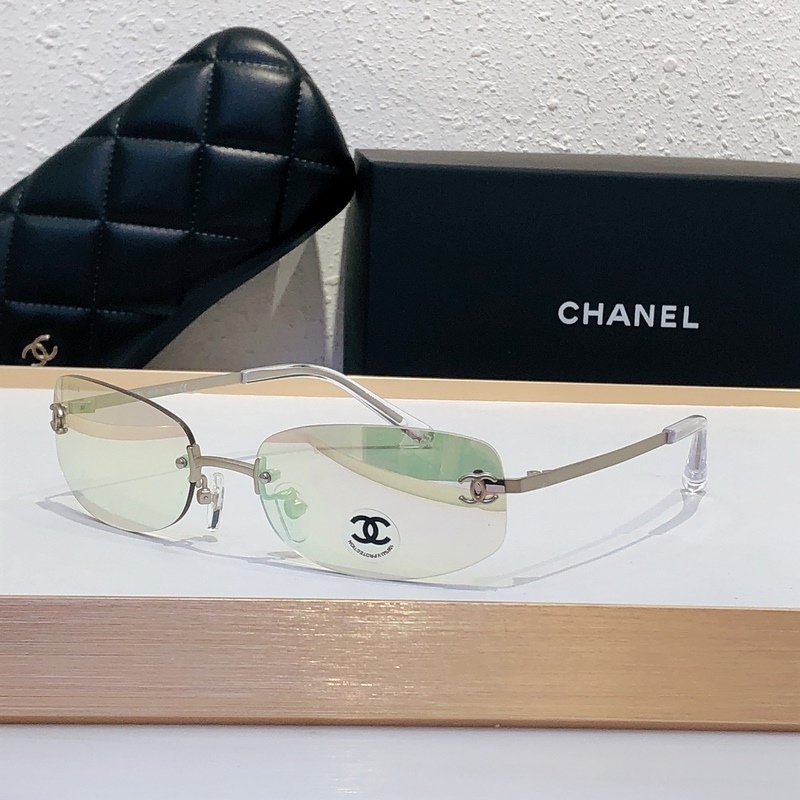CHANEL MOD：0CH4002 Size：54口18-135