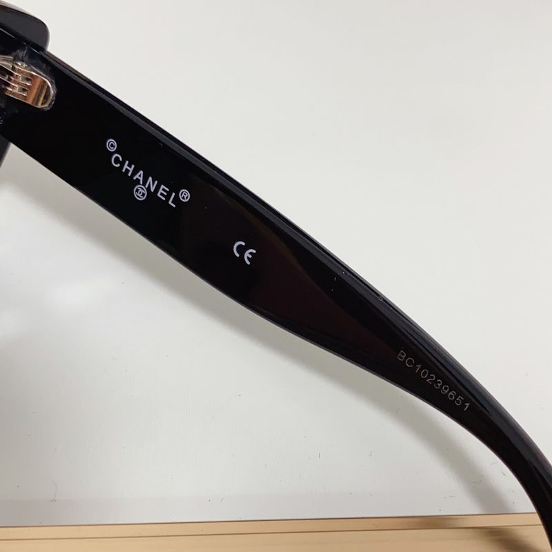 CHANEL 權(quán)志龍同款 MOD：71473 Size：54口18-145