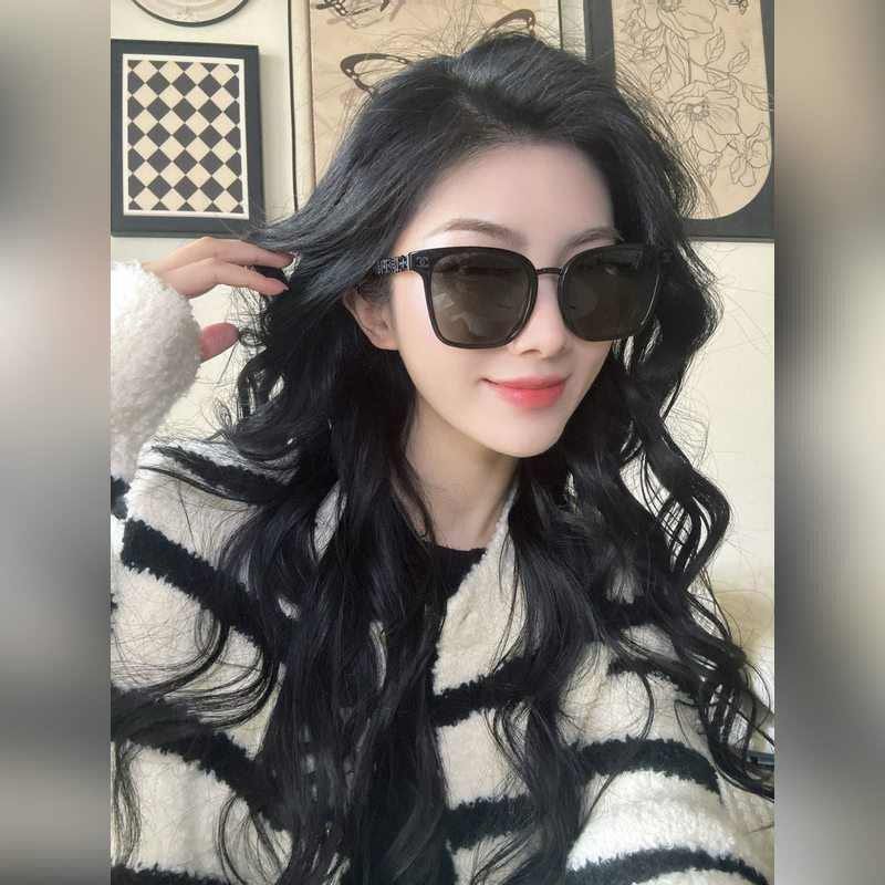 CHANEL 新款 香奶奶 Model ： CH7985 金屬logo設計 日常