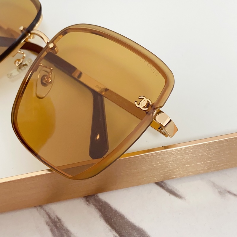 ChANEL香奶奶切邊設(shè)計 Model：CH5198 Size：62-16-14