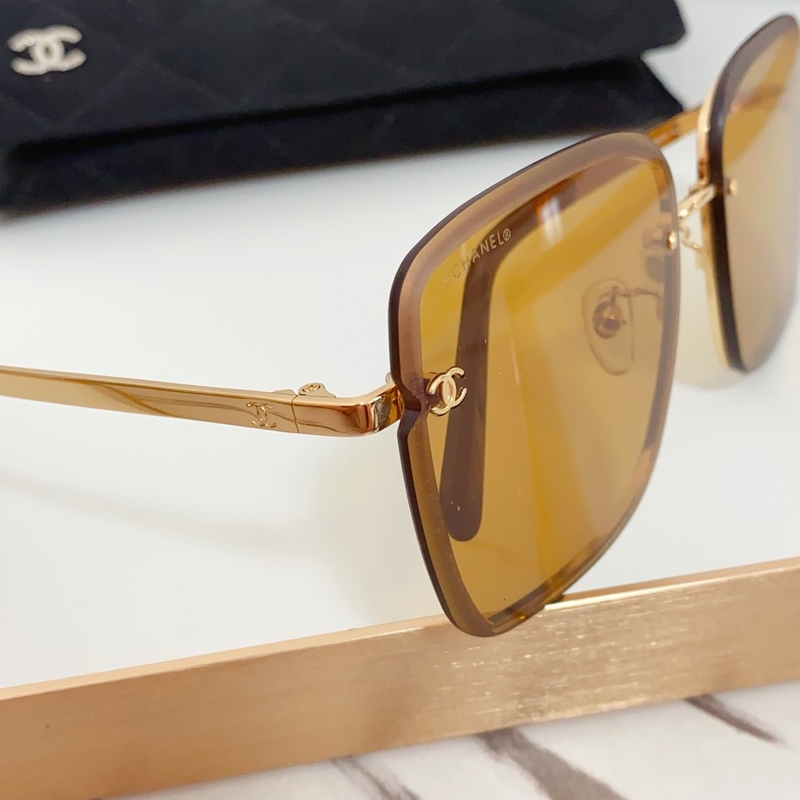 ChANEL香奶奶切邊設(shè)計 Model：CH5198 Size：62-16-14