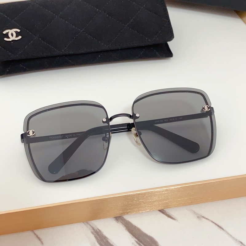 ChANEL香奶奶切邊設計 Model：CH5198 Size：62-16-14