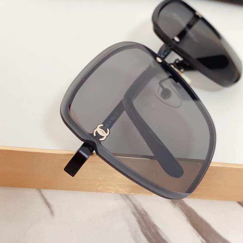 ChANEL香奶奶切邊設計 Model：CH5198 Size：62-16-14