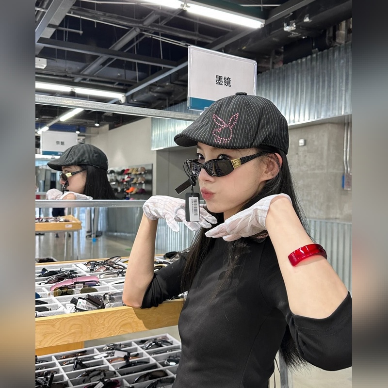 CHANEL 磨砂五金更有質(zhì)感 MODEL：C74573S SIZE：52口18