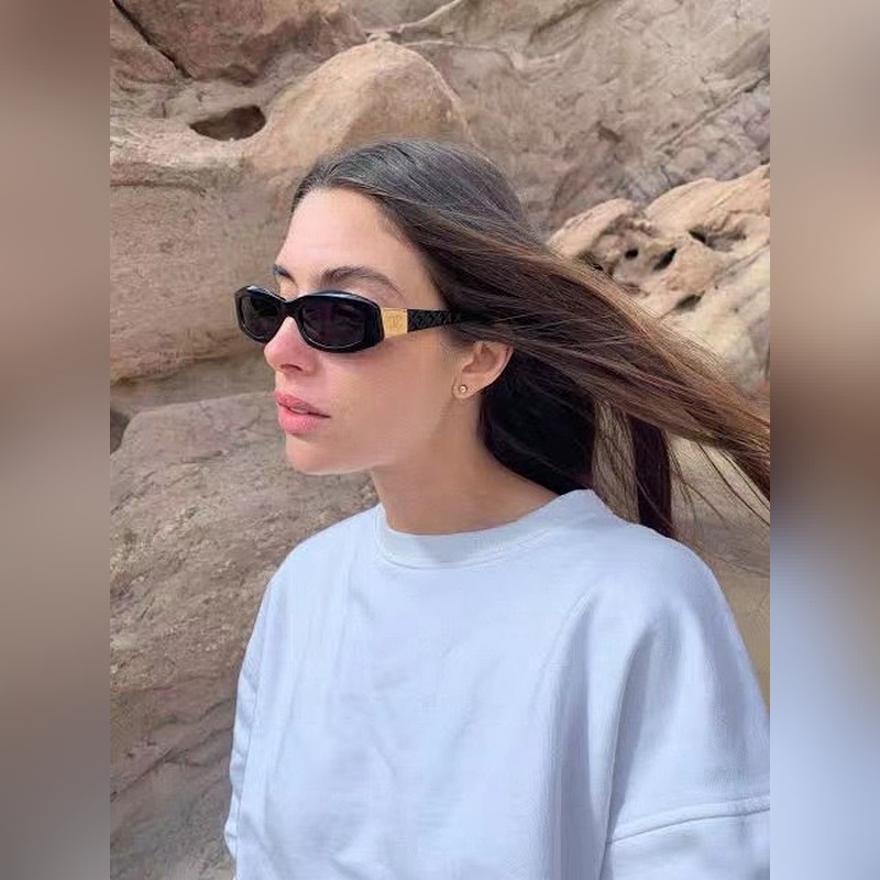 CHANEL 磨砂五金更有質感 MODEL：C74573S SIZE：52口18