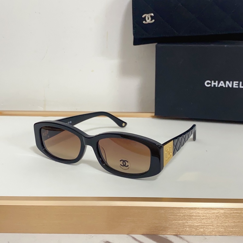 CHANEL 磨砂五金更有質感 MODEL：C74573S SIZE：52口18