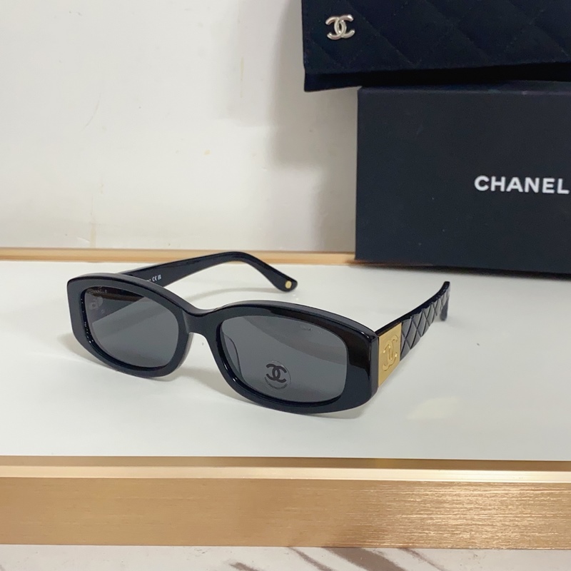 CHANEL 磨砂五金更有質感 MODEL：C74573S SIZE：52口18