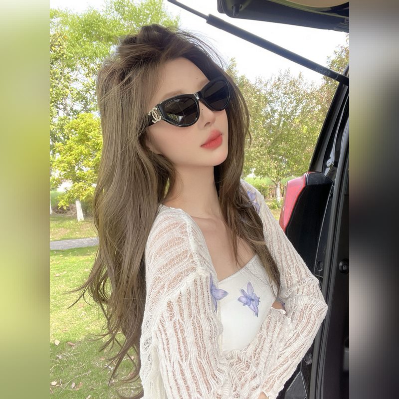 CHANEL 新款 香奶奶 Model ： ch6990 雙C 鏡腿閃鑽logo