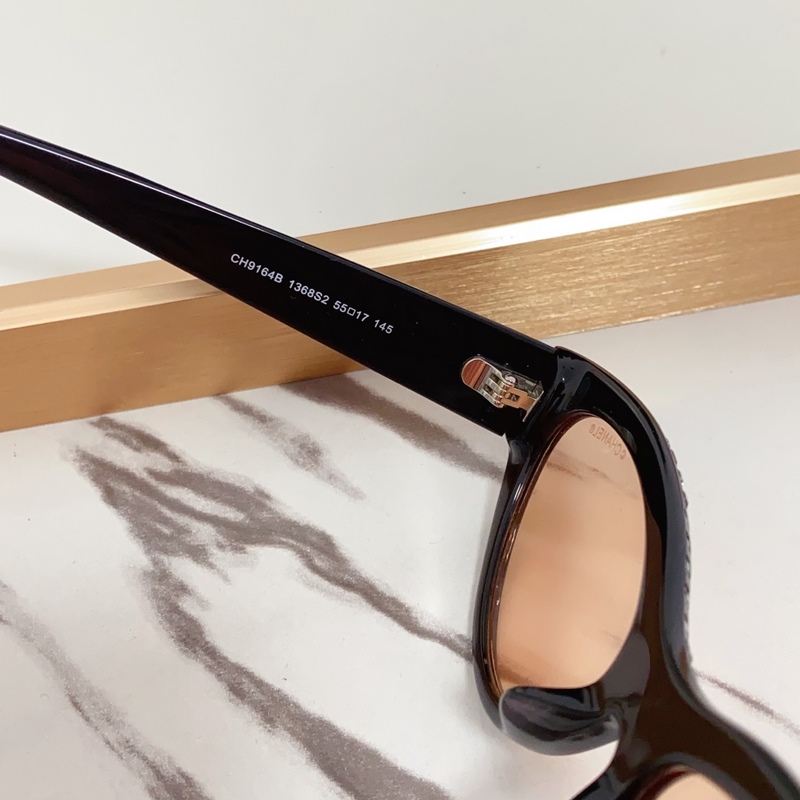 CHANEL 新款 MODEL：CH9164B 滿滿的手工施華洛世奇鑽 彰顯典雅