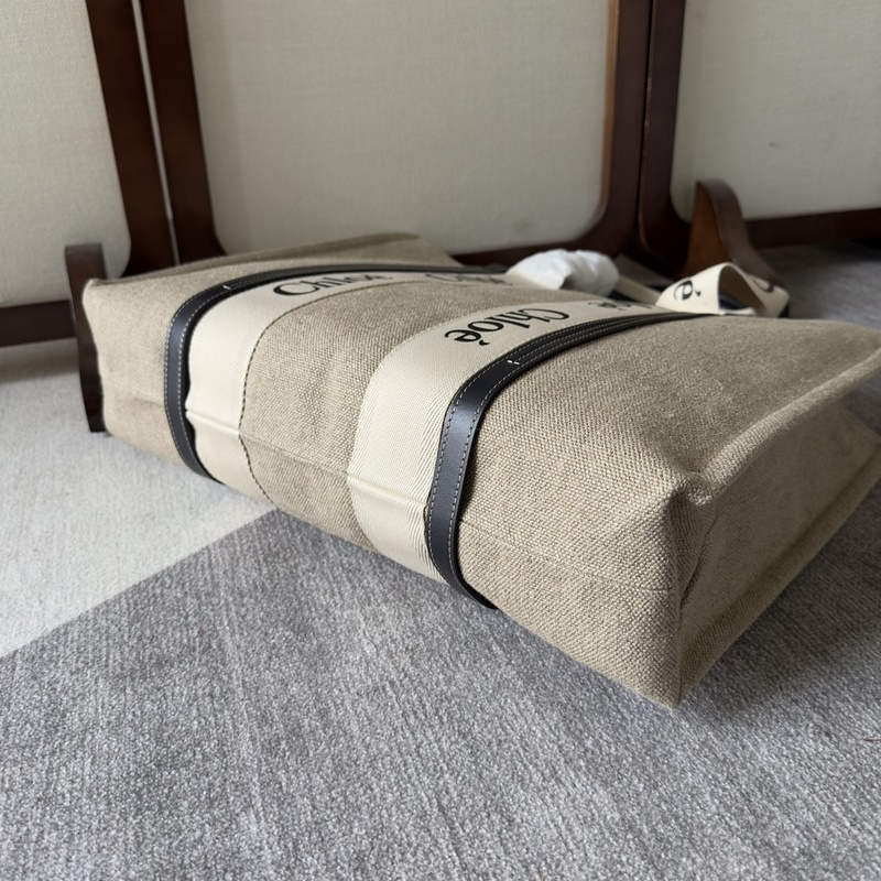 Chloe Woody爆 全新升級(jí)版上市！！此次改革采用了以環(huán)保為主及定型性更加