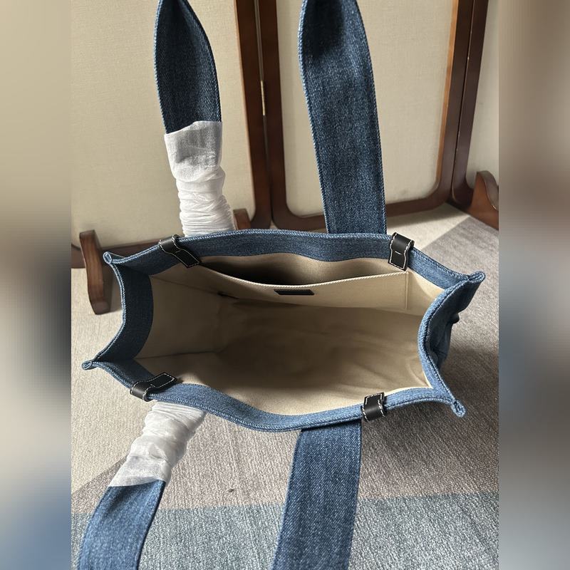Chloé Woody Tote Bag 中號帥氣牛仔面料 平常出門時總是會需要