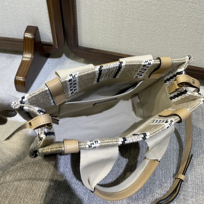 2026年新款Chloe彩虹 Woody托特-新成員來報道！！！這款彩虹包顔色超