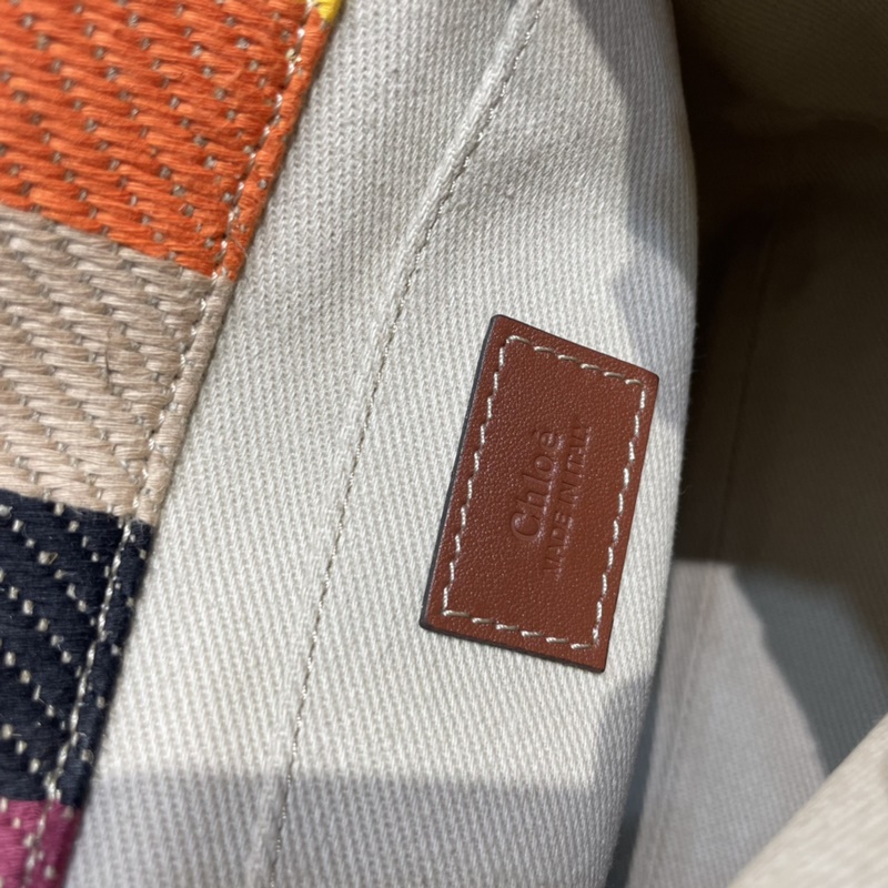 小號 彩虹 配色 2026年新款Chloe彩虹 Woody托特-新成員來報道！！