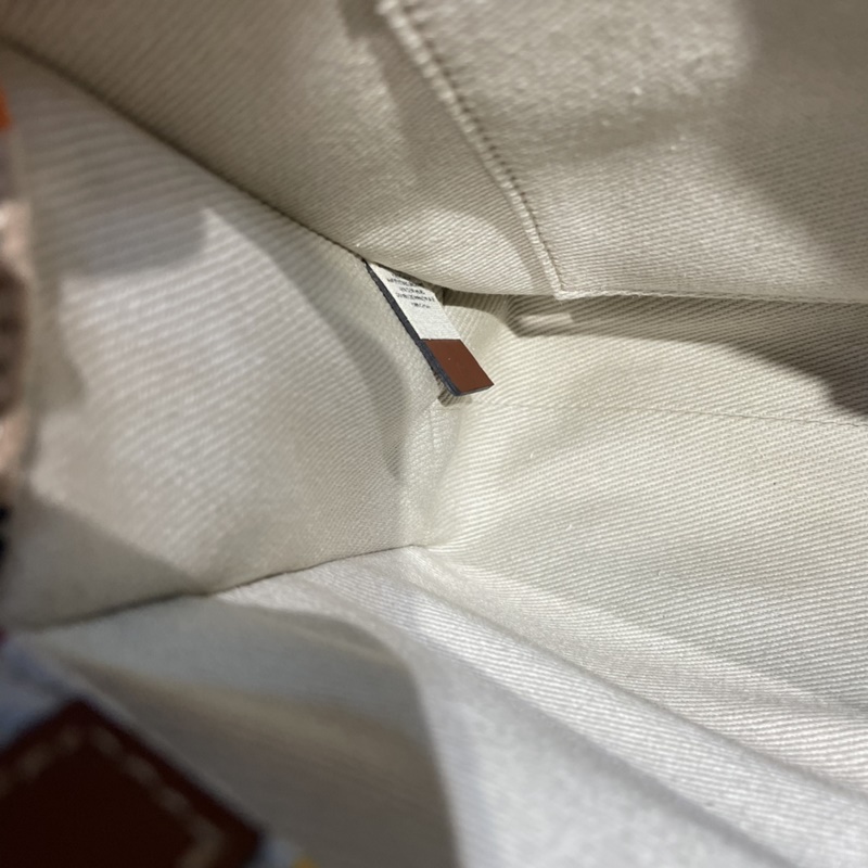 小號 彩虹 配色 2026年新款Chloe彩虹 Woody托特-新成員來報道！！