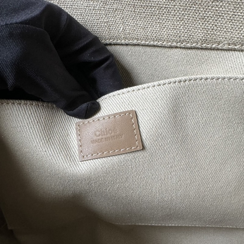 中號(hào)      Chloe 新品23Woody Family 托特包