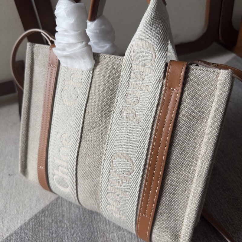 小號      Chloe 新品23Woody Family 托特包