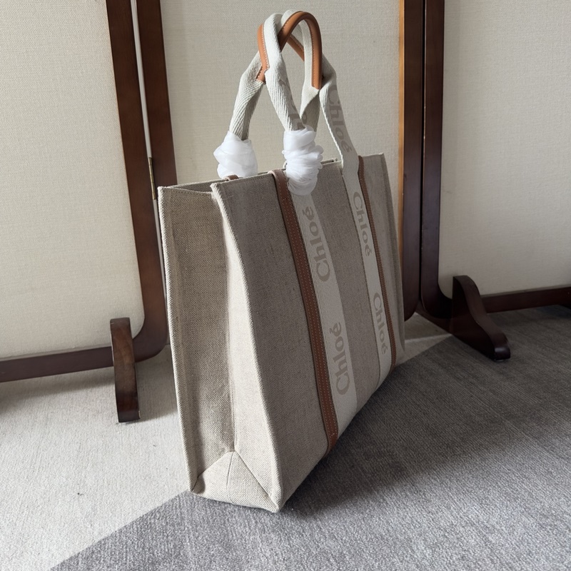 大號      Chloe 新品23Woody Family 托特包